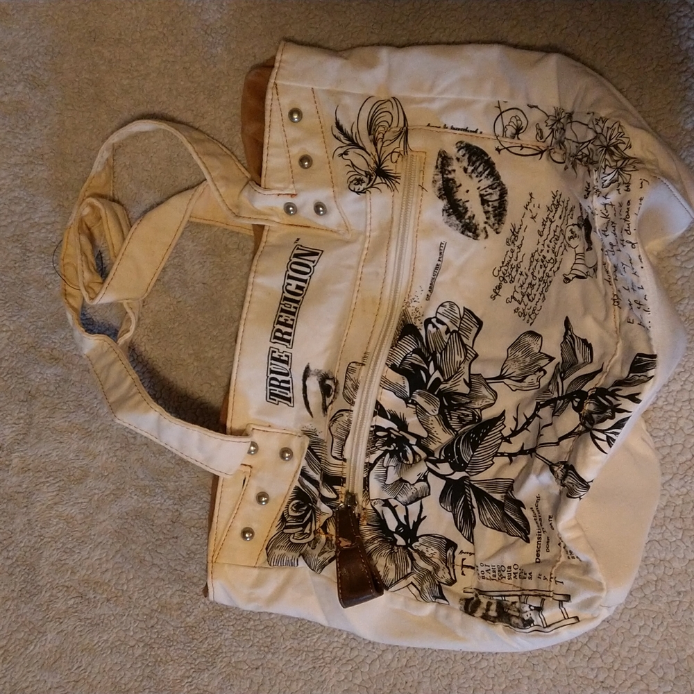 True religion tote